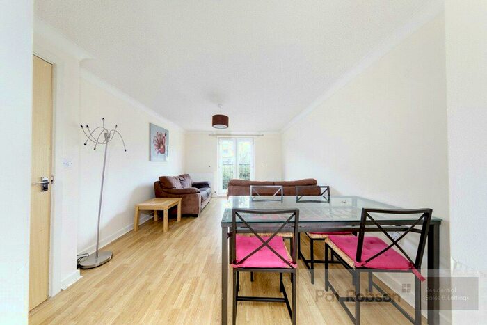 2 Bedroom Apartment To Rent In Chillingham Road Flat, Heaton, Newcastle Upon Tyne, NE6