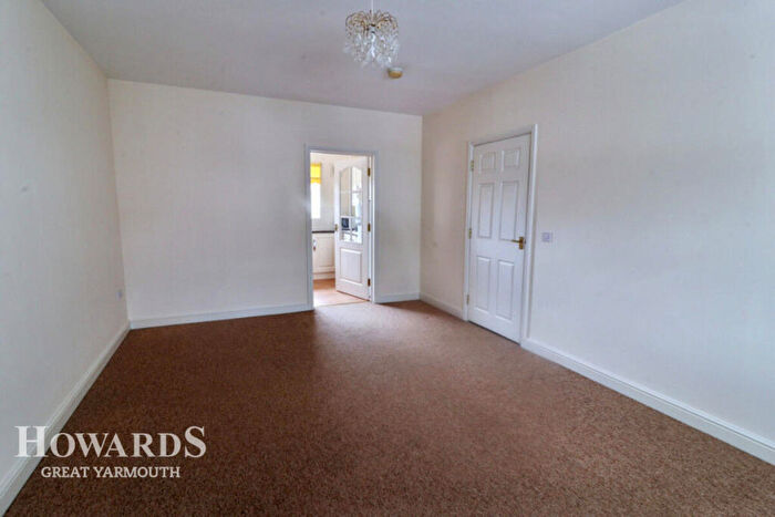 2 Bedroom Apartment For Sale In Northgate Street, Great Yarmouth, NR30
