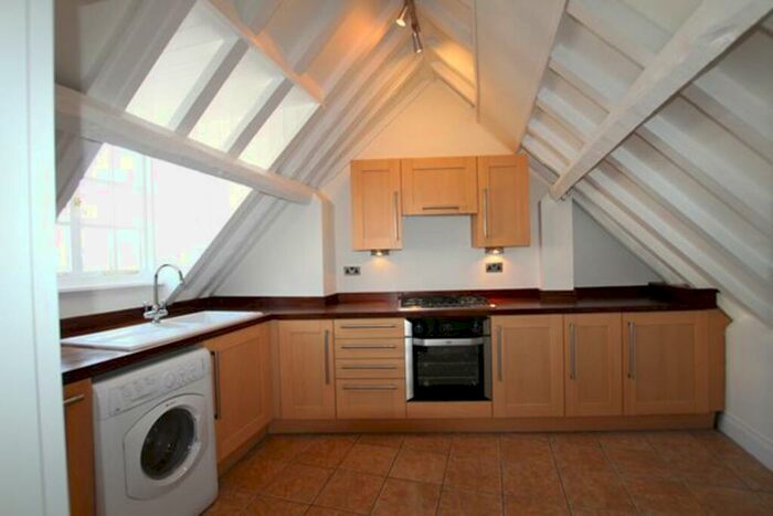 1 Bedroom Flat To Rent In Surrey Street, Norwich, NR1