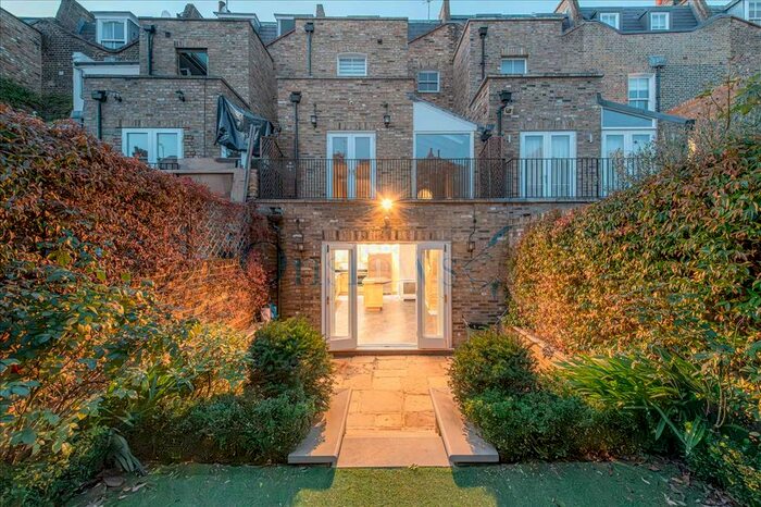 4 Bedroom Terraced House To Rent In Chester Row, London, SW1W