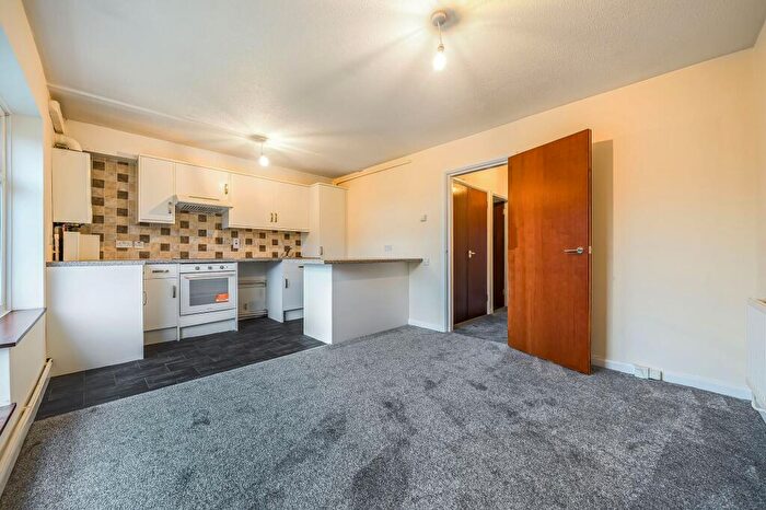 1 Bedroom Flat To Rent In High Street, Chislehurst, BR7