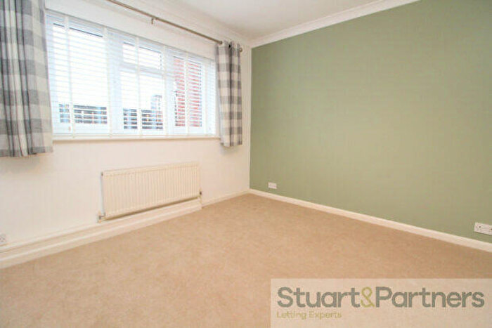 1 Bedroom Flat To Rent In St Wilfrids Way, Haywards Heath, RH16
