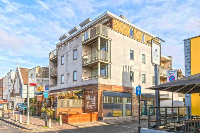 2 Bedroom Flat To Rent In Fenwick Place, London, SW9