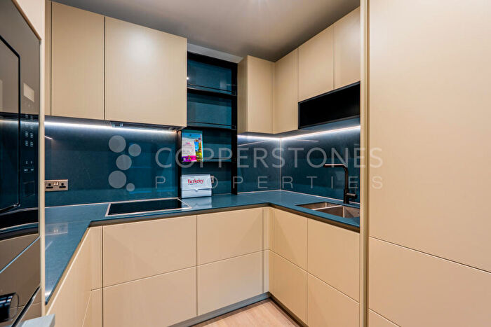 1 Bedroom Apartment To Rent In Scarlet Court, Damsel Grove, N4