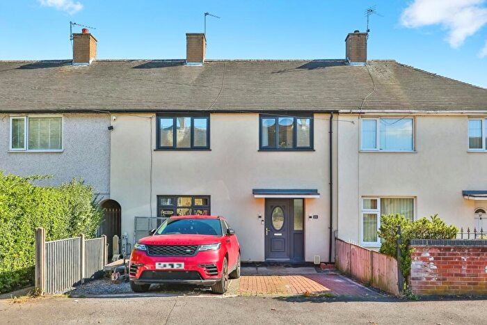 3 Bedroom Terraced House For Sale In Foxearth Avenue, Clifton, Nottingham, NG11