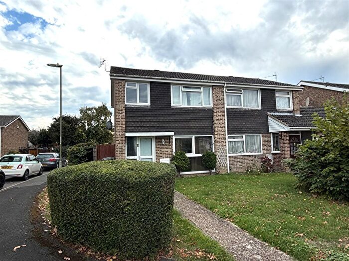 3 Bedroom Semi-detached House To Rent In Chatsworth Road, Eastleigh, SO50