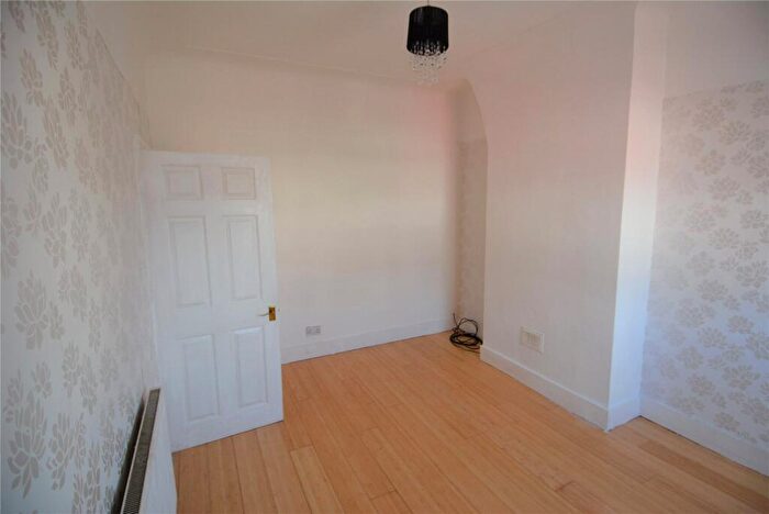 2 Bedroom Flat To Rent In Laird Street, Birkenhead, Wirral, CH41