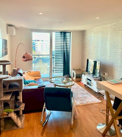 2 Bedroom Flat To Rent In Ward Road, London, E15