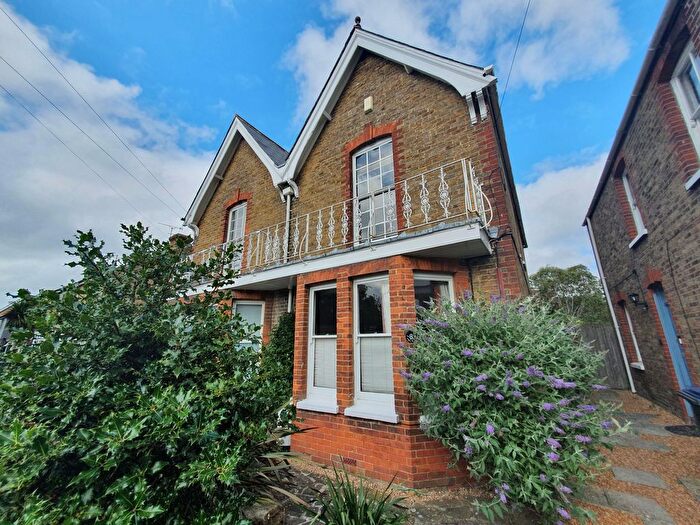 2 Bedroom Semi-Detached House To Rent In Saddleton Road, Whitstable, CT5