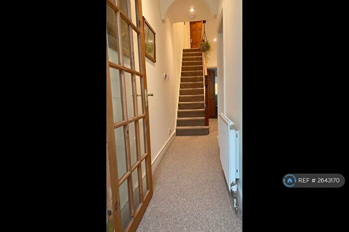 5 Bedroom Terraced House To Rent In Monkswell Rd, Exeter, EX4