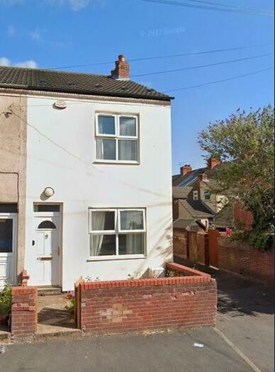 3 Bedroom Terraced House To Rent In Fox Street, Scunthorpe, Lincolnshire, DN15