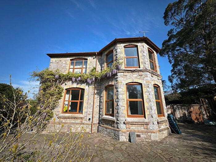 8 Bedroom Detached House To Rent In Newton Abbot, TQ12