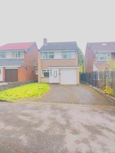 3 Bedroom Detached House To Rent In Woodcroft Avenue, Tipton, DY4