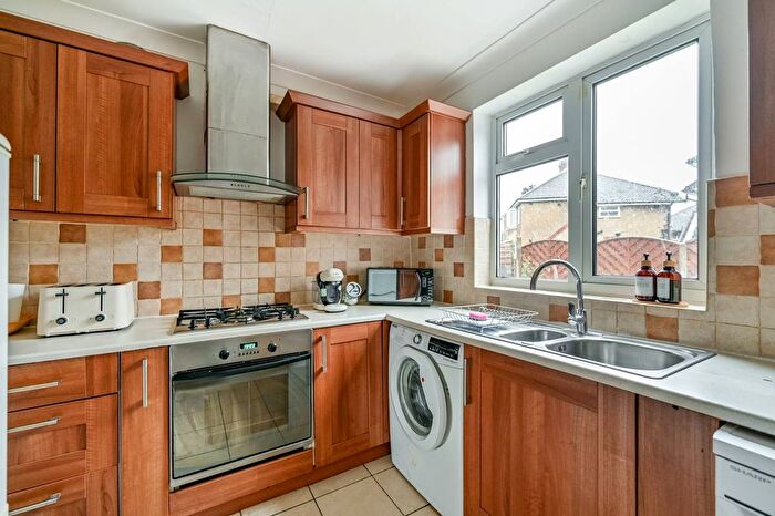 3 Bedroom Terraced House For Sale In Whitebridge Close, Hounslow, Feltham, TW14
