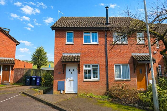 2 Bedroom End Of Terrace House For Sale In The Paddocks, Codicote, SG4