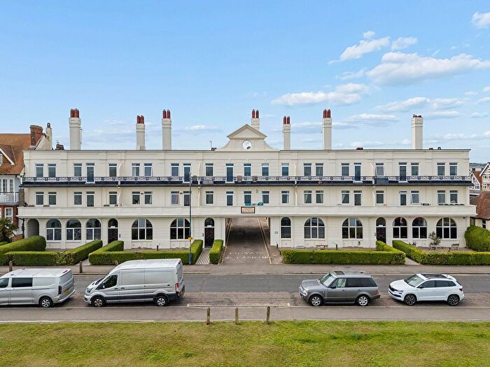 2 Bedroom Flat To Rent In Marine Parade, Whitstable, CT5
