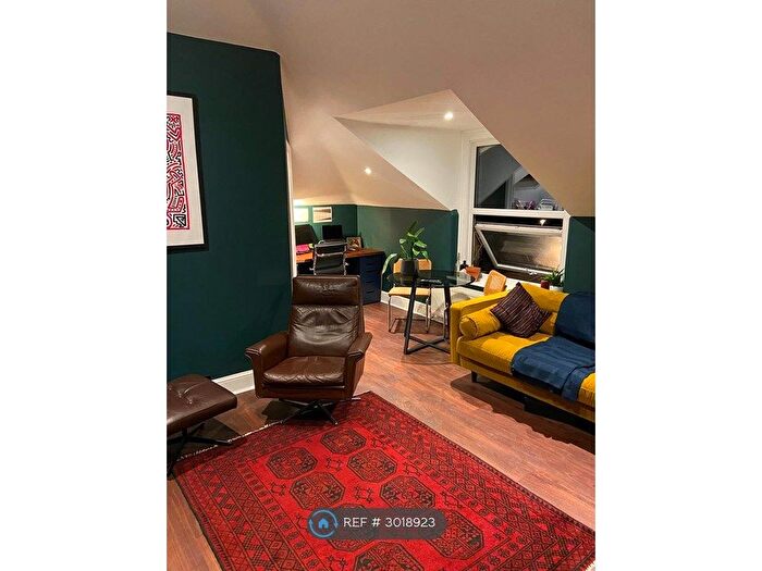 1 Bedroom Flat To Rent In Mattock Lane, London, W13