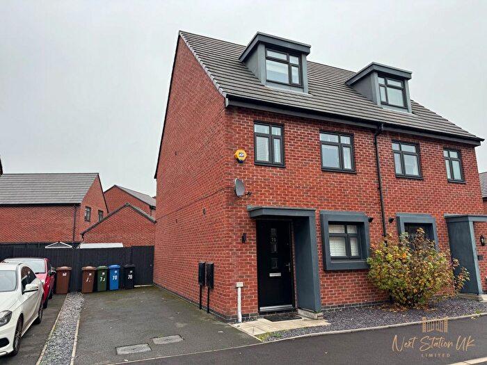 3 Bedroom Semi-Detached House To Rent In Arnfield Road, Audenshaw, Manchester, M34
