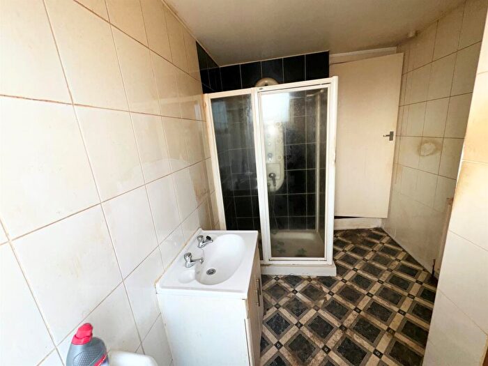 2 Bedroom Terraced House For Sale In Arden Road, Smethwick, B67
