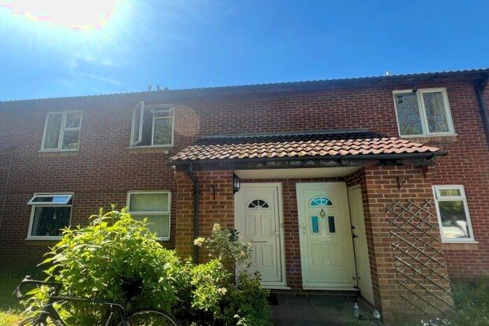 1 Bedroom Maisonette To Rent In Marchwood, Southampton, SO40