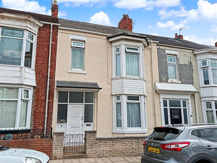 4 Bedroom Terraced House For Sale In Aston Street, South Shields, NE33