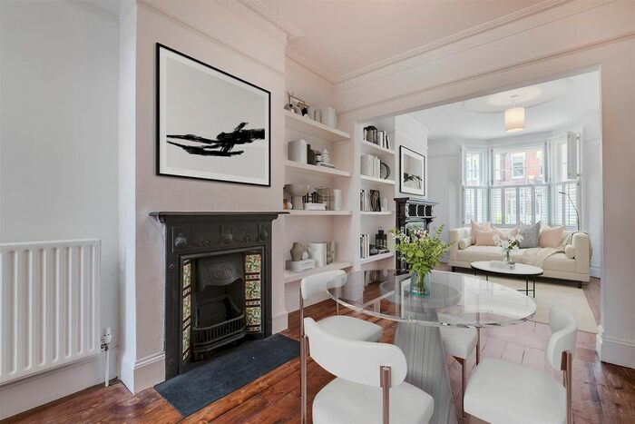 4 Bedroom Terraced House To Rent In Alverstone Avenue, London, SW19