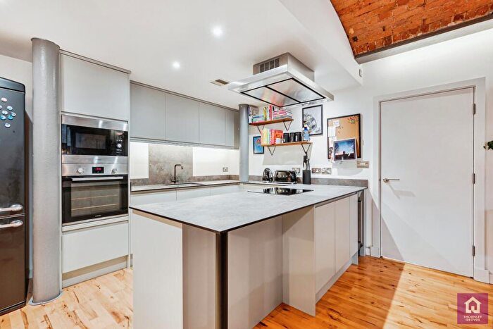 2 Bedroom Flat For Sale In Chorlton Mill, Manchester, Manchester City Centre, M1