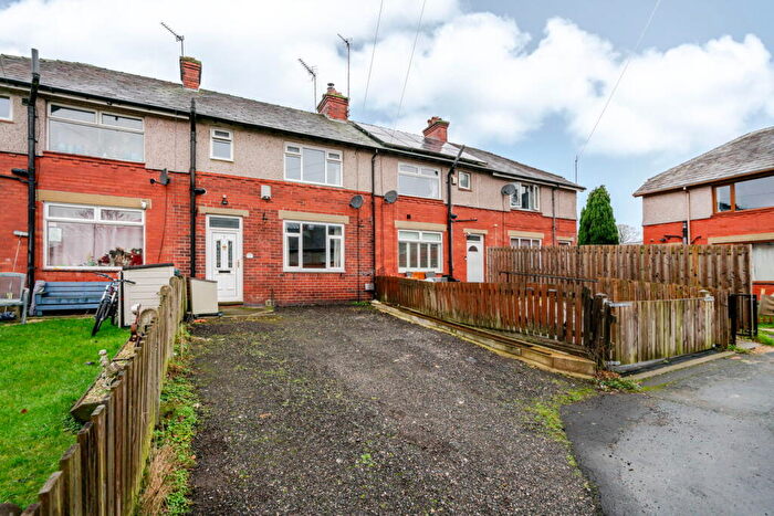 3 Bedroom Terraced House For Sale In Priestley Place, Sowerby, HX6