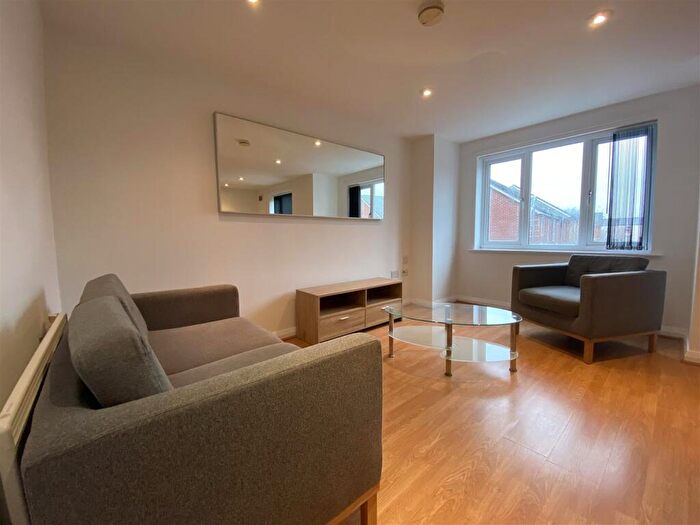2 Bedroom Apartment For Sale In Worsley Road North, Walkden, Manchester, M28