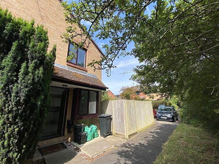 1 Bedroom House To Rent In Broad Hinton, Twyford, RG10