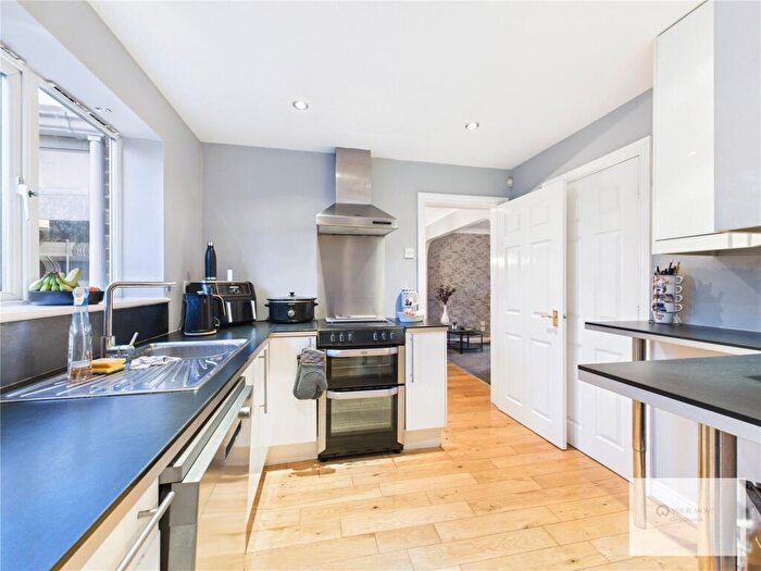 4 Bedroom Detached House For Sale In Grayling Road, Rosewood Park, Gateshead, NE11