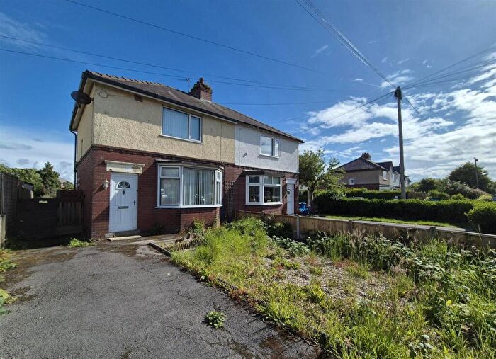 2 Bedroom Semi Detached House For Sale In Preston Road, Lytham St. Annes, FY8