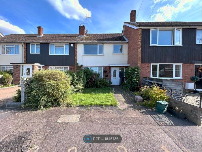 3 Bedroom Terraced House To Rent In Hereward Close, Waltham Abbey, EN9
