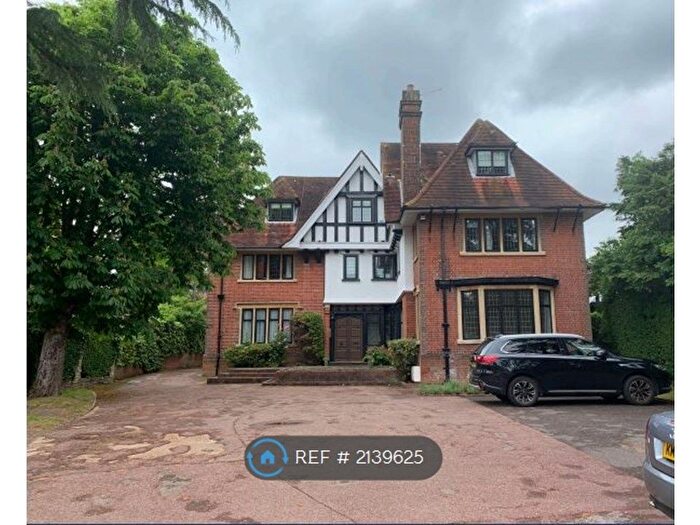 2 Bedroom Flat To Rent In Tudor Gables, Northwood, HA6