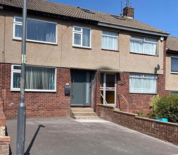 3 Bedroom Terraced House To Rent In Willis Road, Bristol, BS15