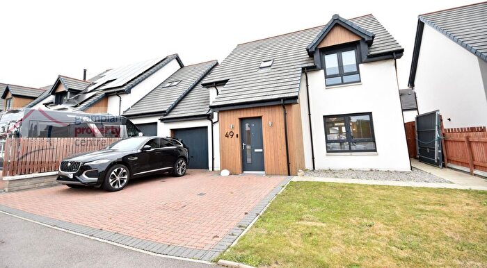 4 Bedroom Semi-Detached House For Sale In Cawdor Avenue, Elgin, IV30