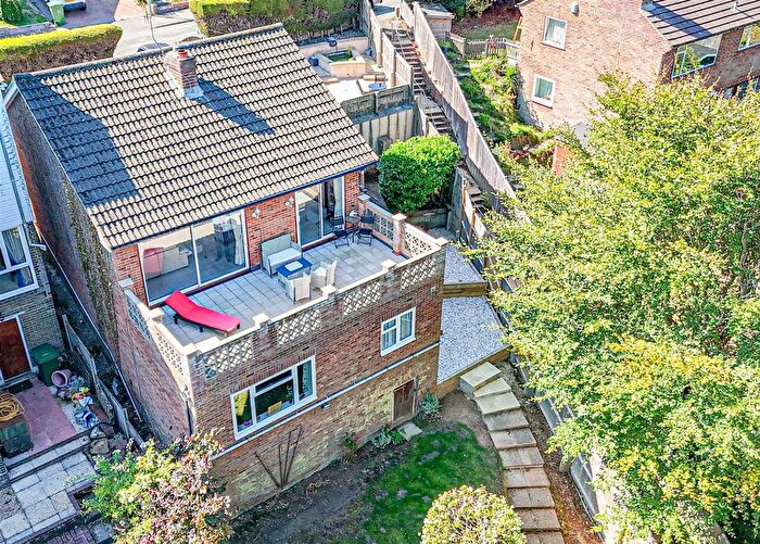 3 Bedroom Detached House For Sale In Amherst Close, Hastings, TN34