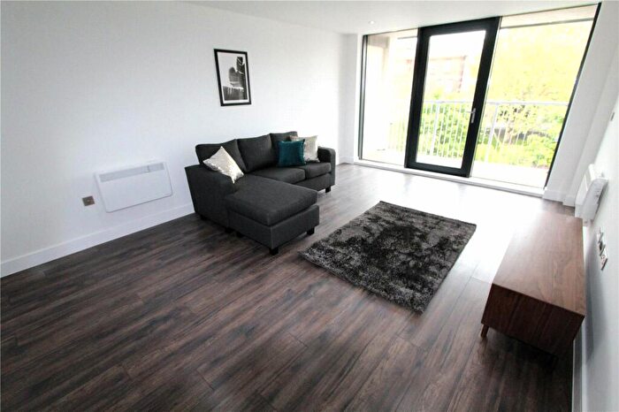 1 Bedroom Apartment To Rent In The Quadrant, Sand Pits, Birmingham, B1