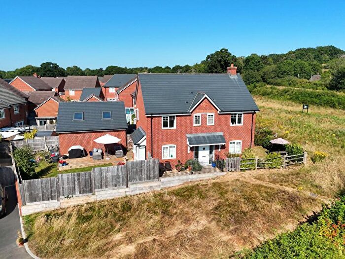 4 Bedroom Detached House For Sale In Campion Gardens, Wimborne, BH21