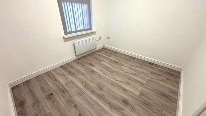 2 Bedroom Flat To Rent In Berridge Road West, NG7