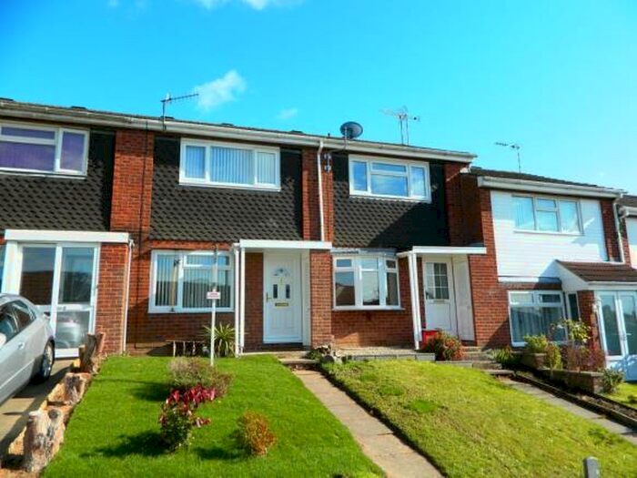2 Bedroom Terraced House To Rent In Deansway, Warwick, CV34