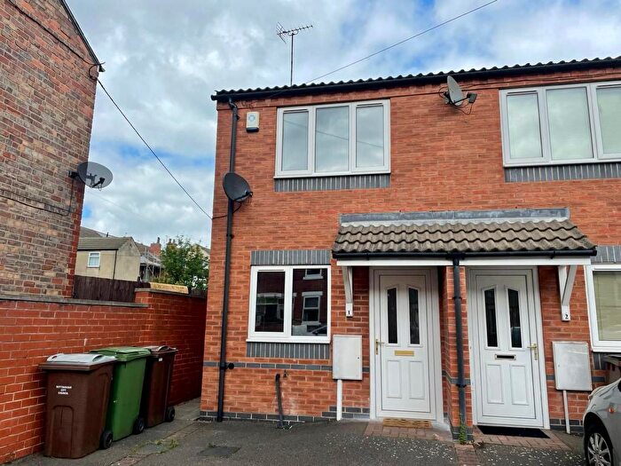 2 Bedroom Property To Rent In Judes Court, Nottingham, NG3