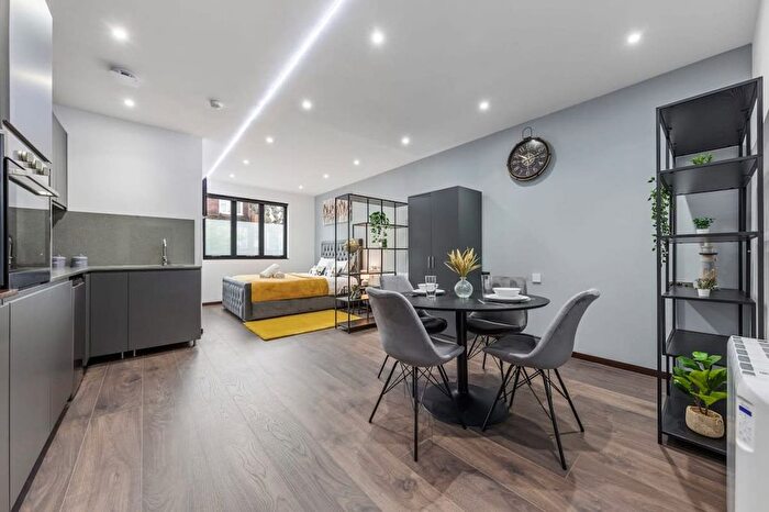 1 Bedroom Flat To Rent In Golders Green, NW11