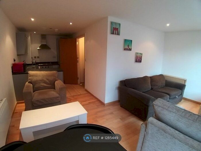 2 Bedroom Flat To Rent In Oldham Street, Liverpool L1