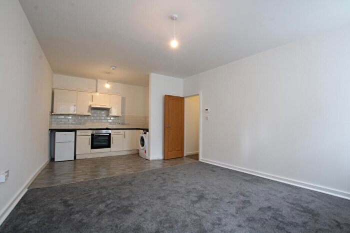 2 Bedroom Apartment To Rent In Junction Road, Burgess Hill, RH15