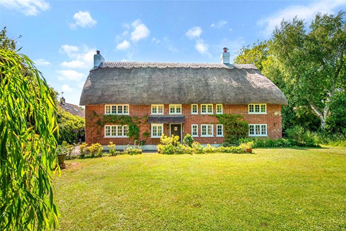 4 Bedroom Detached House For Sale In Highleigh Road, Highleigh, Chichester, West Sussex, PO20