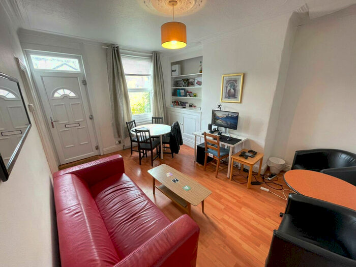 3 Bedroom Terraced House To Rent In Wetherby Place, Leeds, West Yorkshire, LS4