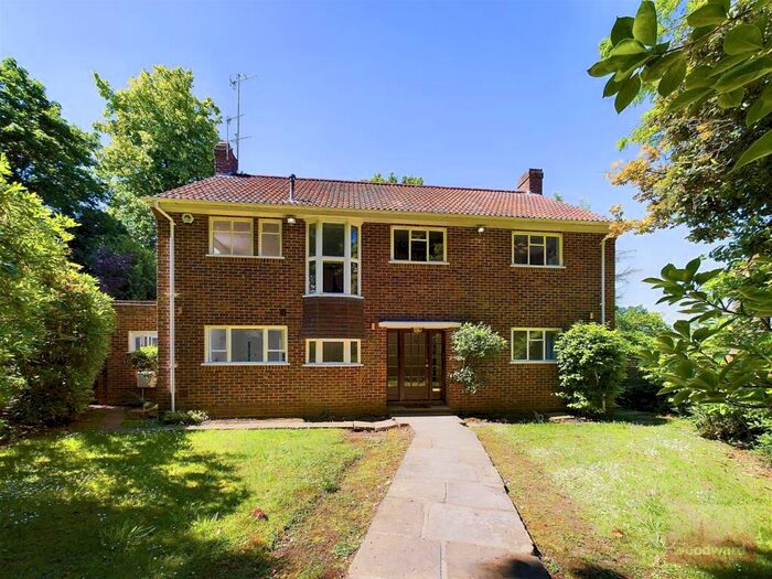 4 Bedroom House To Rent In Mount Park Road, Harrow On The Hill, HA1