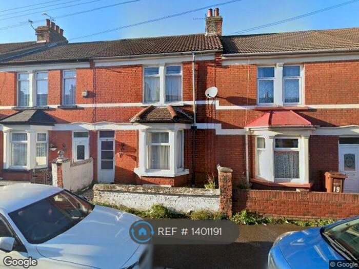 4 Bedroom Terraced House To Rent In Chester Road, Gillingham, ME7