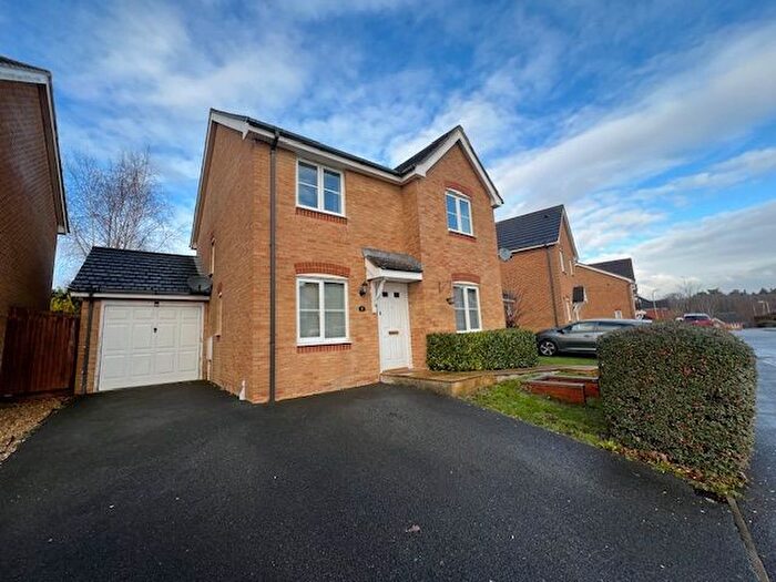 4 Bedroom Property To Rent In Lodge Wood Drive, Ashford, TN25